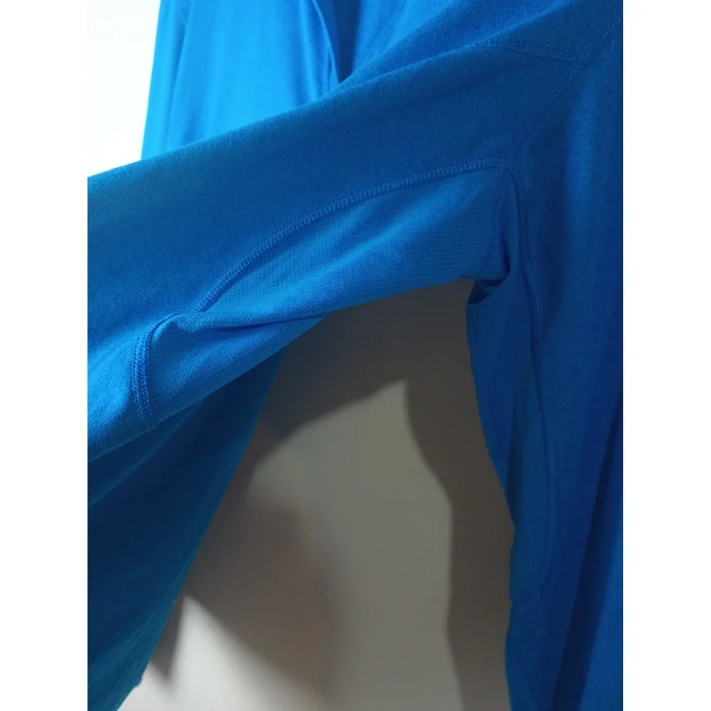 Brooks‎ Womens XL Blue Run Happy Quarter Zip Long Sleeve Running Top Thumbholes